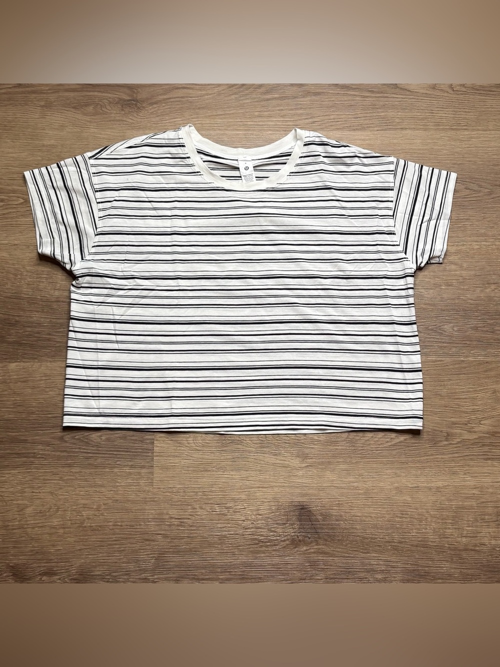 Lululemon Cates Tee